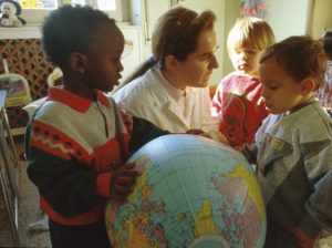 ASILO CARITAS PER L'ACCOGLIENZA DI FIGLI DI IMMIGRATI-PICCOLO MONDO-