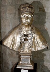 fb7306f9-e0d3-44e8-b634-716bdeacd452